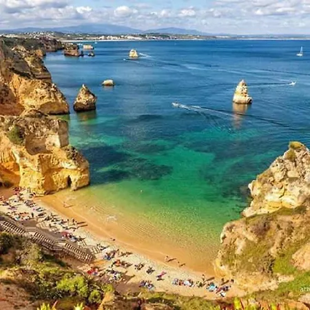 Sunshine Days Apartment